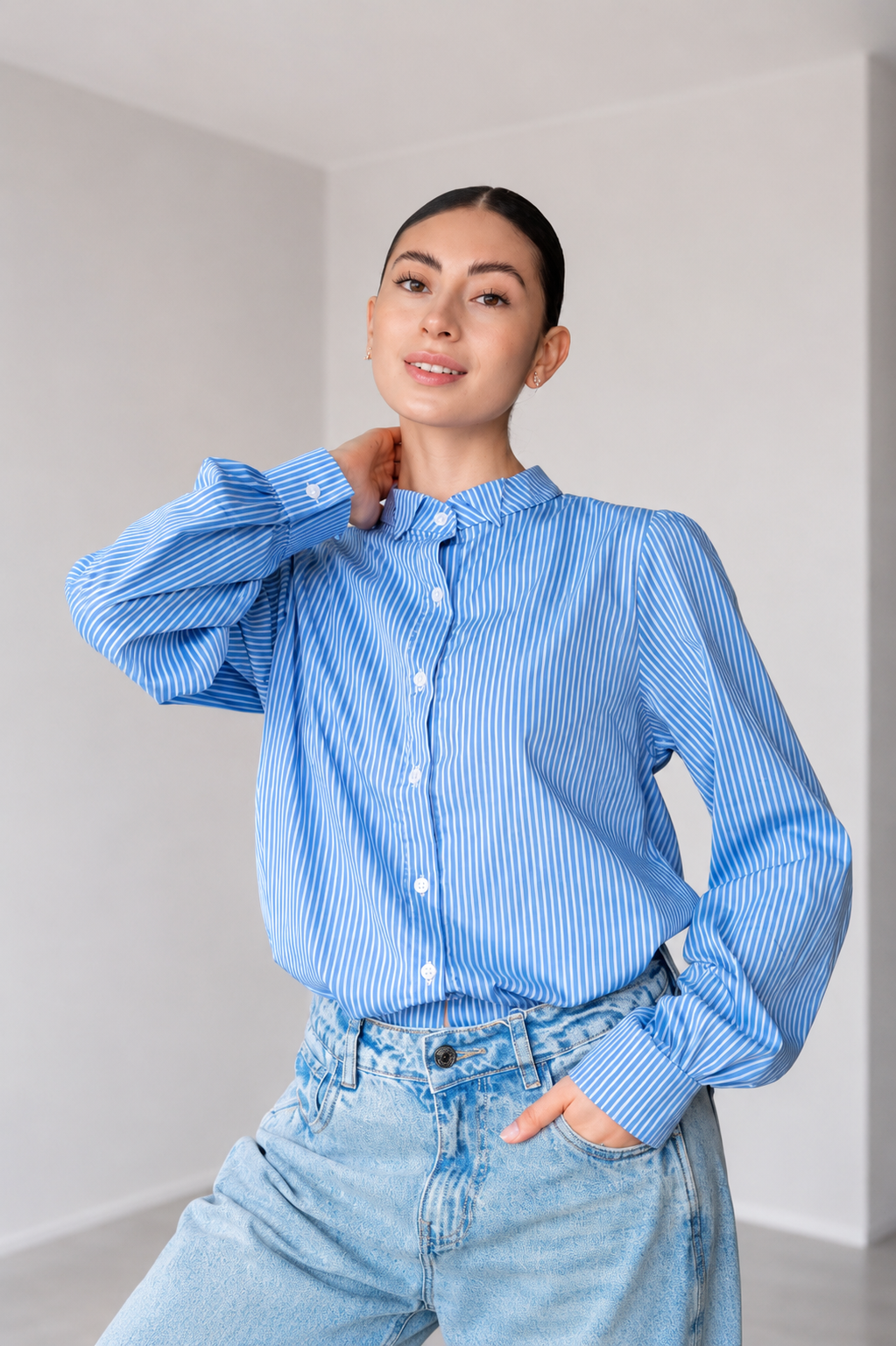 Cleo Blue