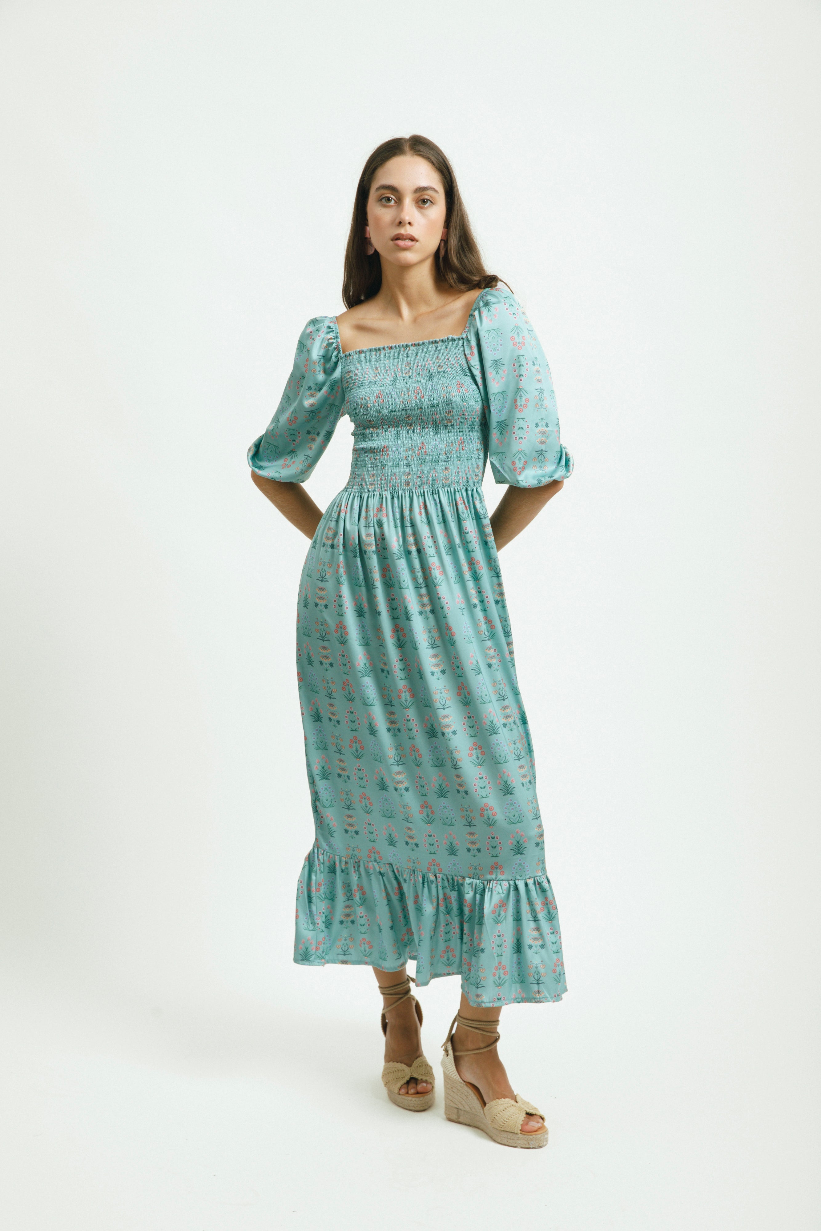 vestido floral celadon largo