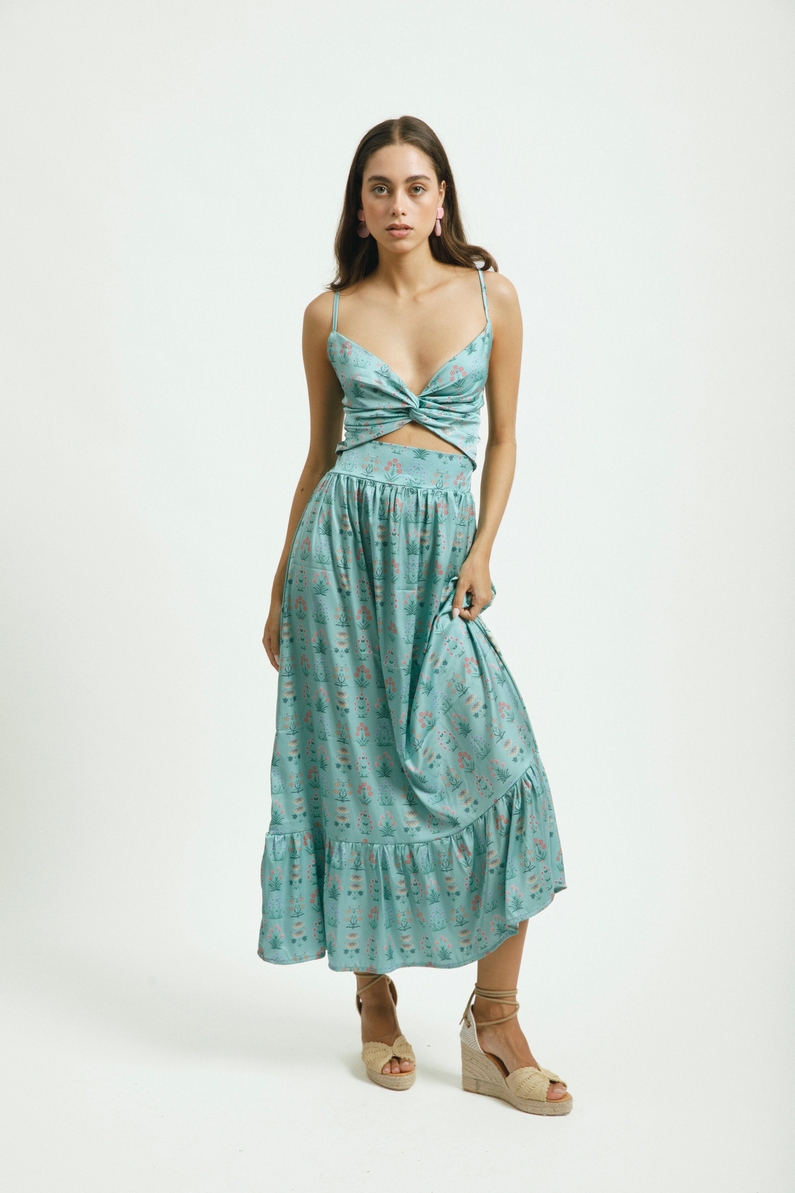 vestido largo de mujer con print floral