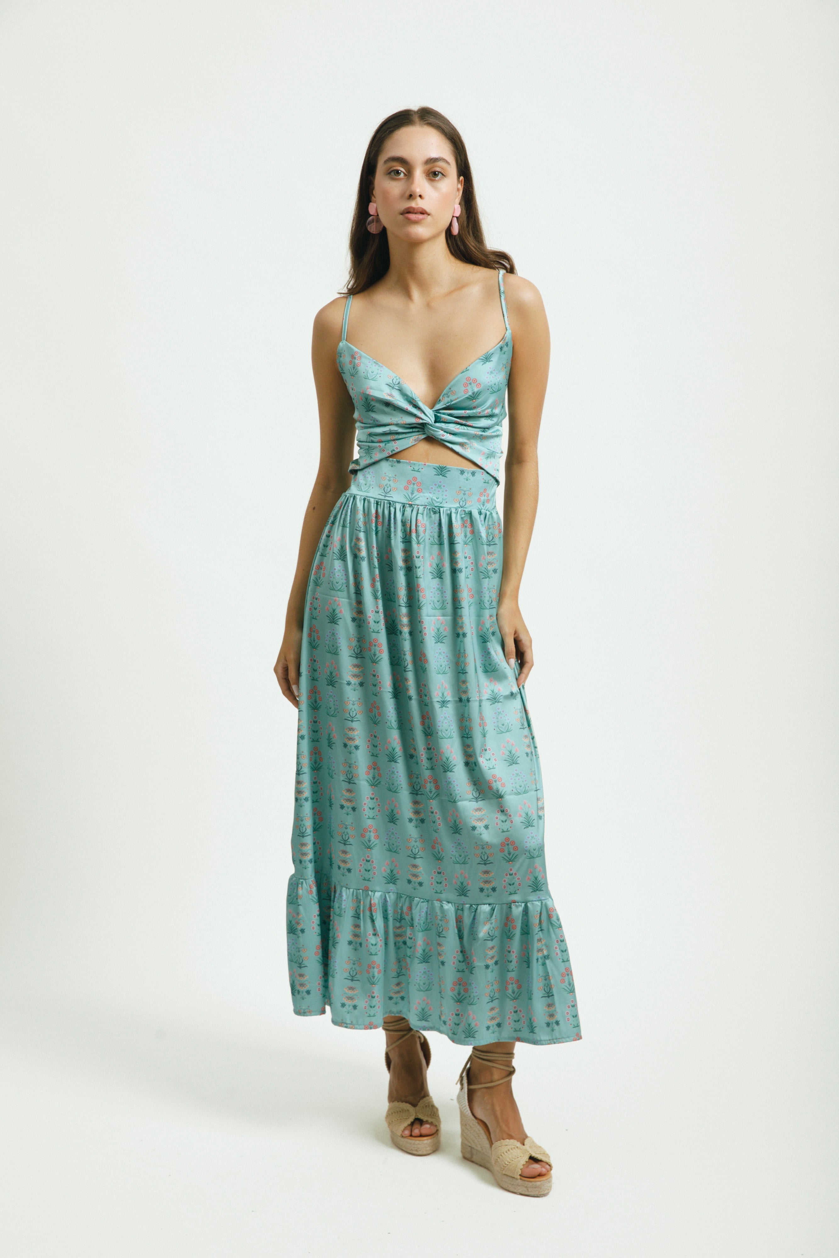 vestido con estampado floral largo de mujer