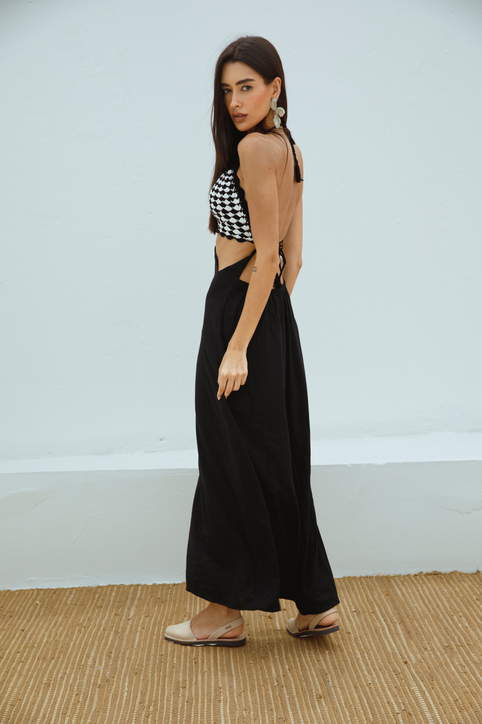 vestido tejido a mano negro crochet