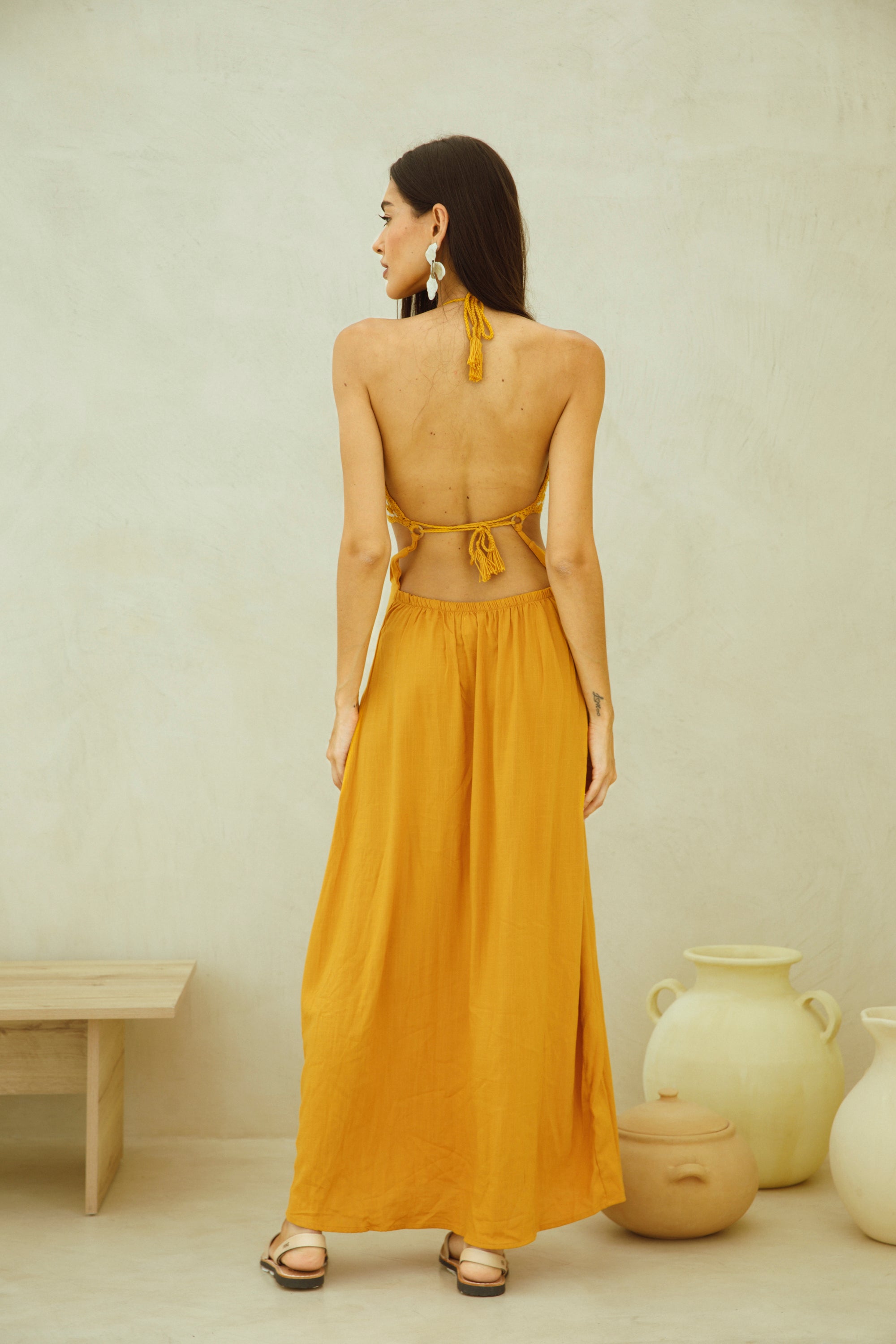 vestido de lino tejido a mano de mujer 